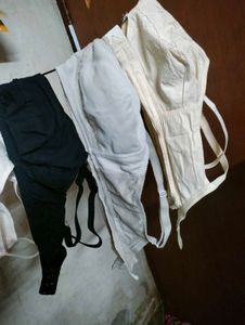 5 Combo Bras.