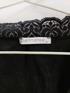 Velvet Top With Lace