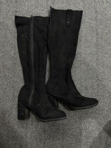 Black Knee Length Boots