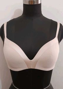 Padded..non Wired Bra..34B