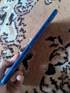 Samsung galaxy j24 phone