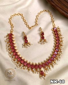 Elegant Necklace Set
