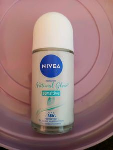 Nivea Natural Glow Deodorant