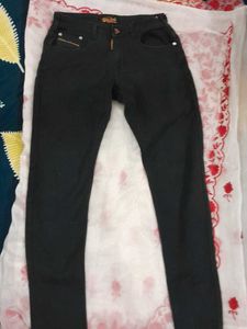 Skinny jeans