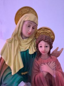 Saint Anna and Mother Mary Idol