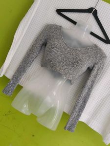 Gray Long Sleeve Crop Top
