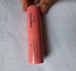 Biotique Magicolor Lipstick