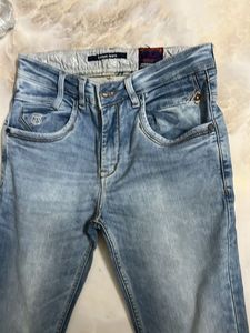 Gesture Jeans - Light Wash