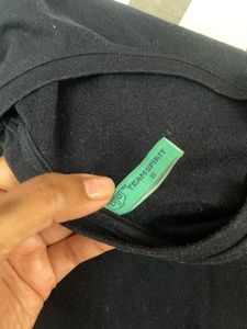 Black Tee with Pocket( crop tshirt)