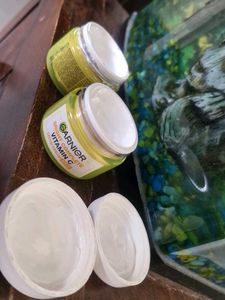Garnier Skincare Kit