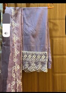 Elegant Lavender Kurta Set With Dupatta