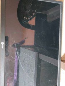 Monitor 19 Inch But Need Repair display flex