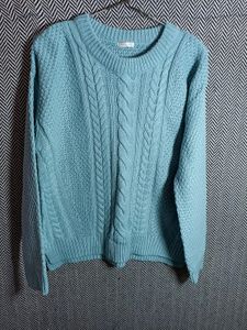 On Sale - Winter Swearshirt Colour May Vary