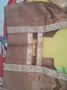 New Beautiful Saree With Blouse (Blouse Size 32 Xs