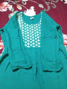 Naira Set.