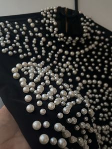 Pearl Embedded mesh Black Top Heavy