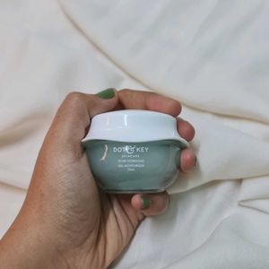 Dot & Key 72HR Hydrating Gel Moisturizer 25ml