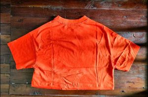 Trending Oversized Crop T-shirt 🧡