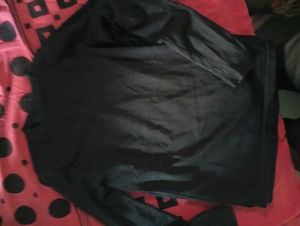 BLACK SWEATER