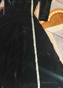 Self Stiched Velvet Umbrella Frock With Dupatta