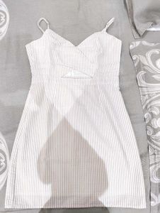 Cutout Mini Dress - Forever 21