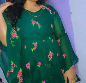 Floral Dark Green top