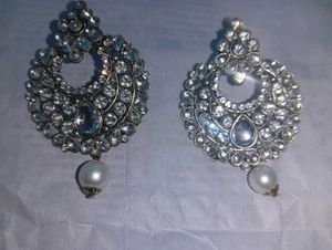 Earring Set With Mangtika