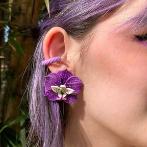Orchid Necklace