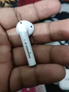 Boat Blue Tooth Ear Buds Set Of 4
