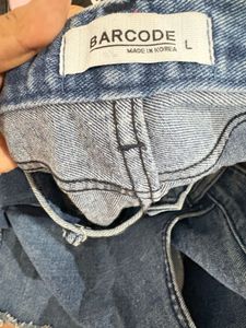 Distressed V Cut Jeans