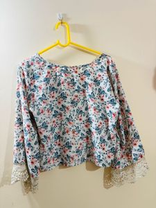 Floral Print Long Sleeve Top