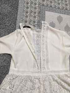 Zara Women White Floral Lace Peplum Style Top