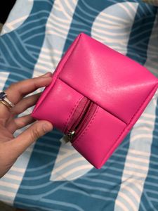 makeup pouch