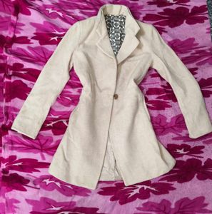 Korean 🇰🇷Elegant Beige Trench Coat