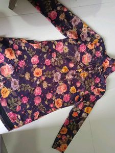 Flowers Design Sweatshirt