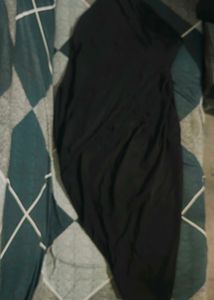 Elegant Black Embroidered Kurta