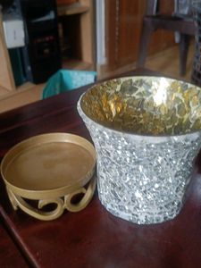 Showpiece Cum Candle Holder