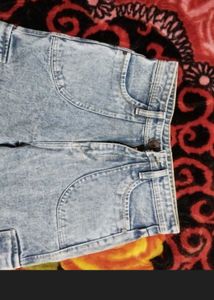 blue cargo pants