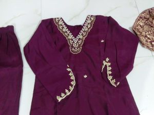 Elegant Embroidered Kurta Set