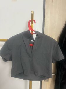 H&M crop Tee