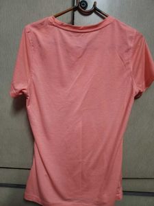 Adidas Women&#39;s T-shirt