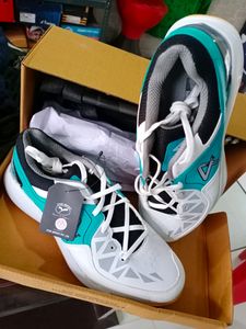 Badminton Shoe White Color