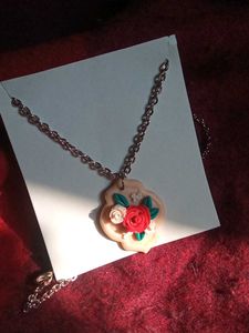 Floral Pendant Necklace