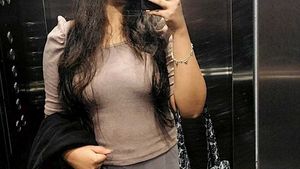 Stylish Mauve Puff Sleeve Top