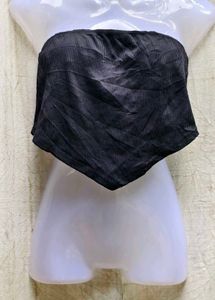 45156. Black Bandeau Crop Top