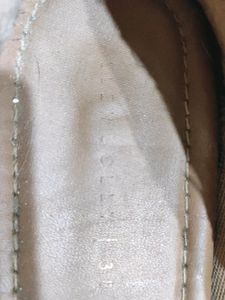 Allen Soly Flats