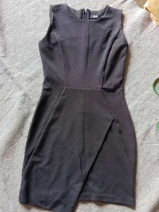 Chic Blue Sleeveless Dress