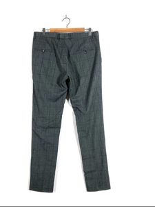 Black lining Casual Trouser in best condition.
