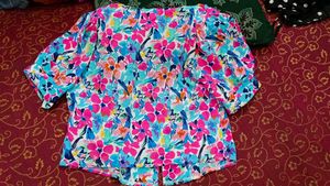 Beautiful Multicolour Top