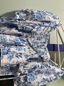 Cute Blue &amp; white Summery Top